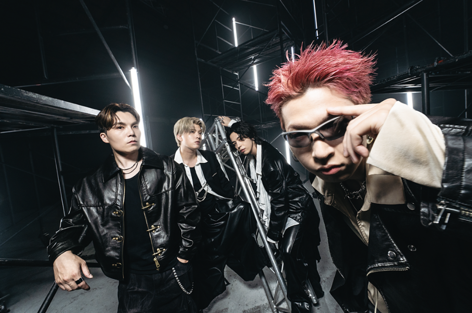CROWN HEAD（クラウンヘッド） | OFFICIAL WEBSITE